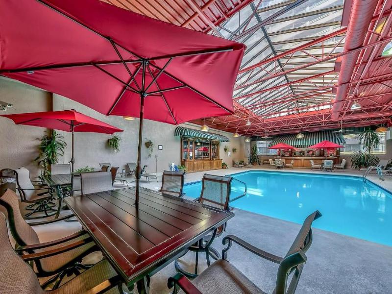 Plaza Resort Club image
