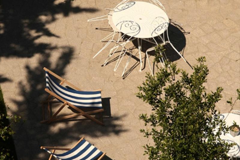 Hôtel des Deux Mers image