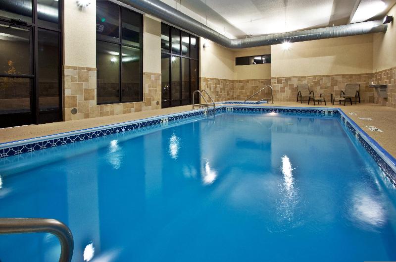 Holiday Inn Quincy image