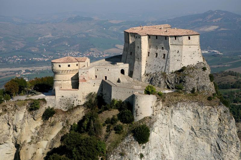 Villa Rosa image