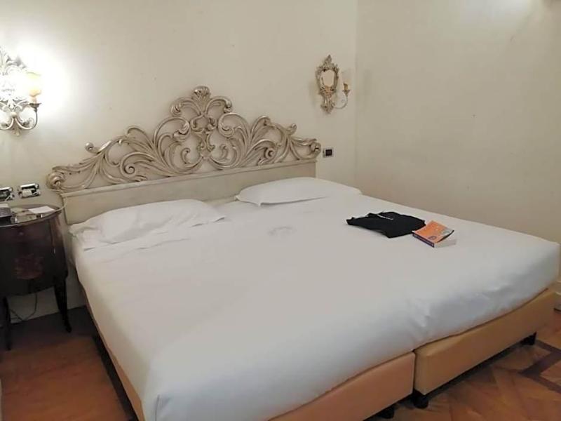 Aventino image