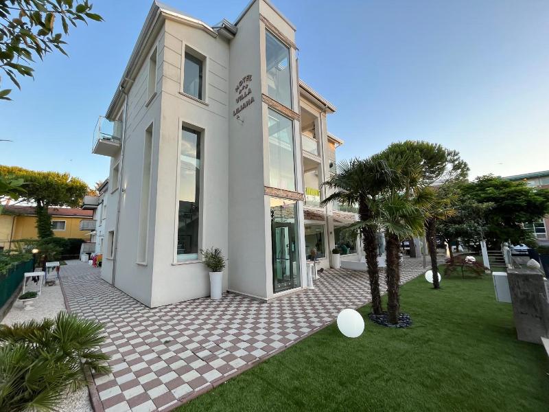 Villa Liliana image