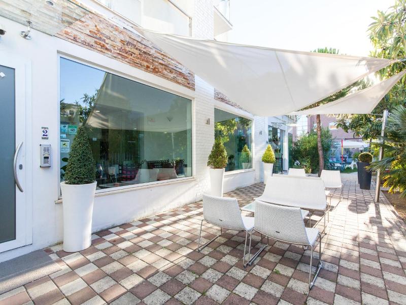Villa Liliana image