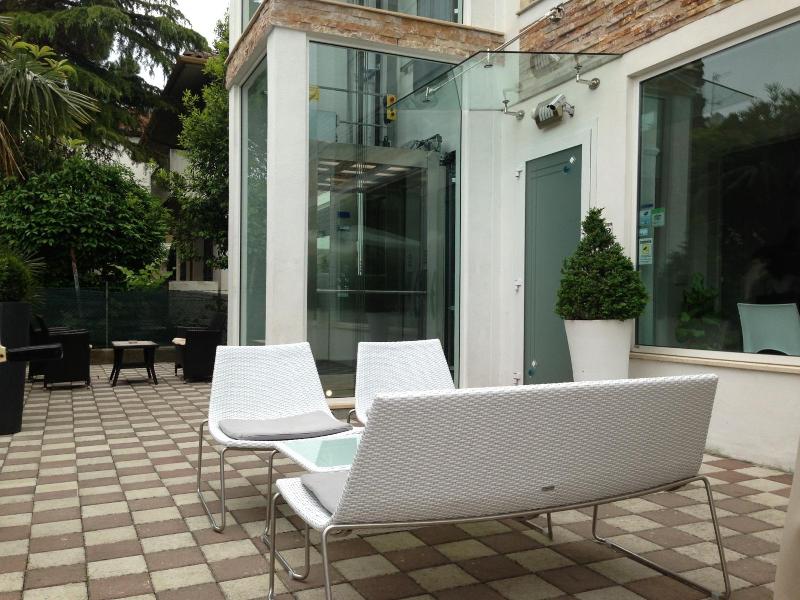 Villa Liliana image