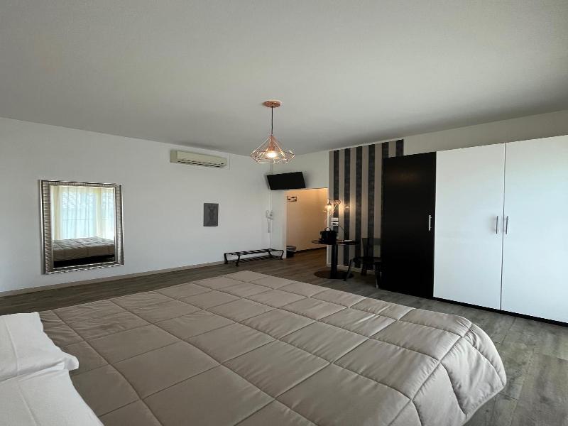 Villa Liliana image