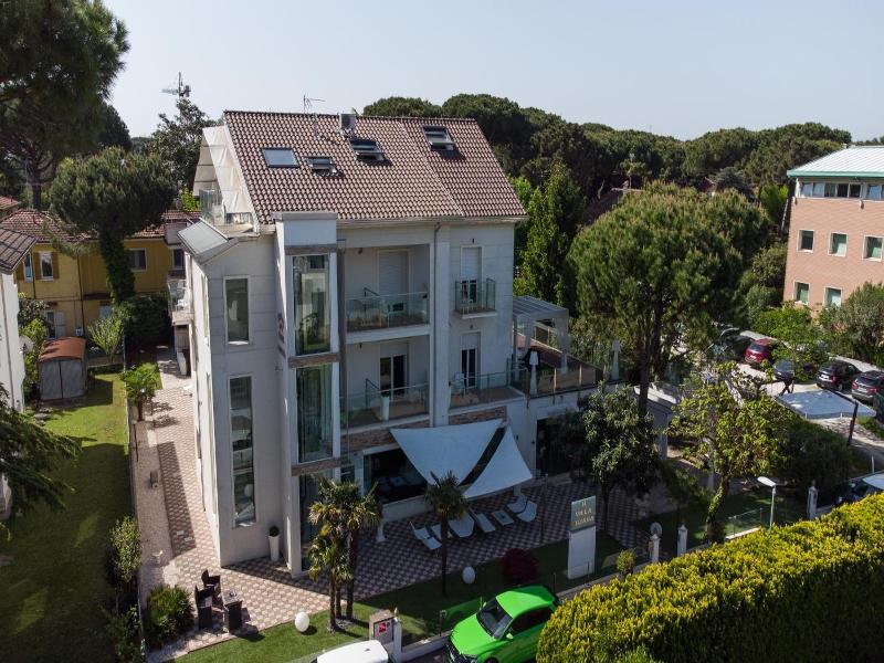 Villa Liliana image