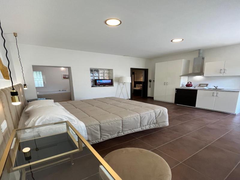 Villa Liliana image