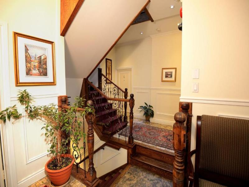 Parc Suites Montreal image