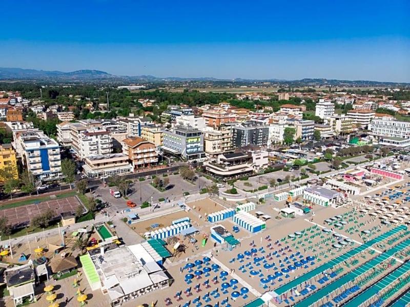 Adelphi image