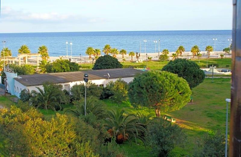 Nettuno image