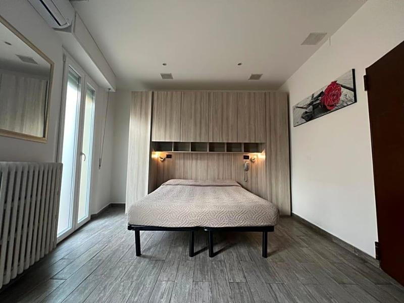 Villa Italia image