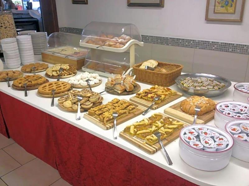 Villa Italia image