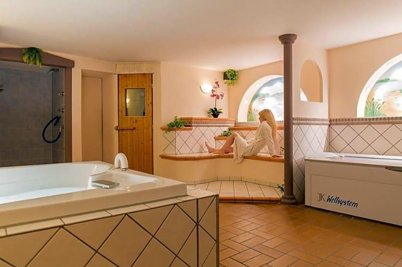 Verwöhnhotel Bastenhaus image