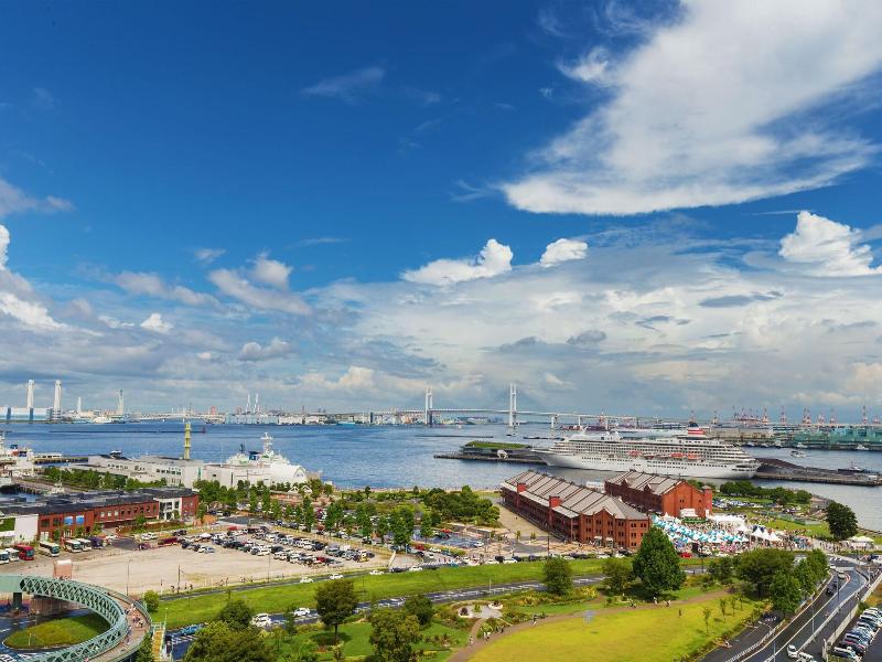 Navios Yokohama image