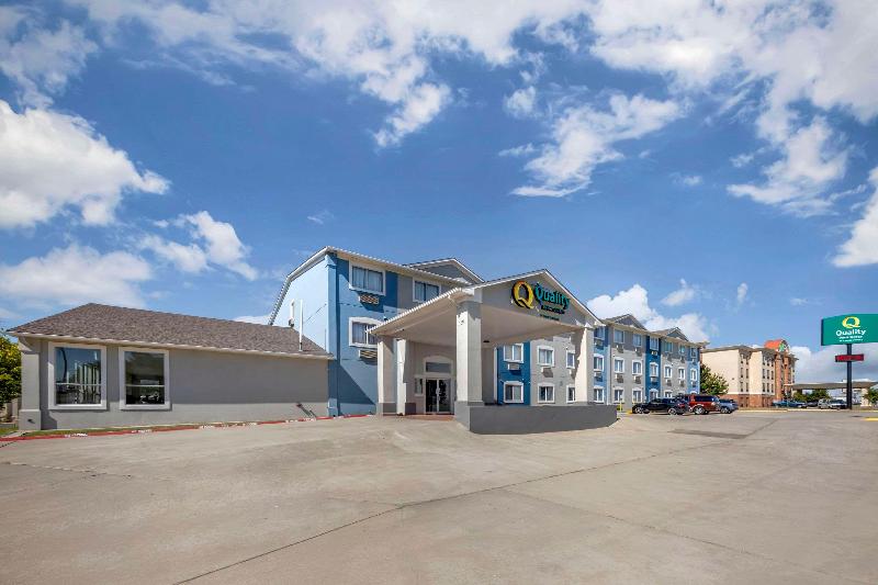 Quality Inn image