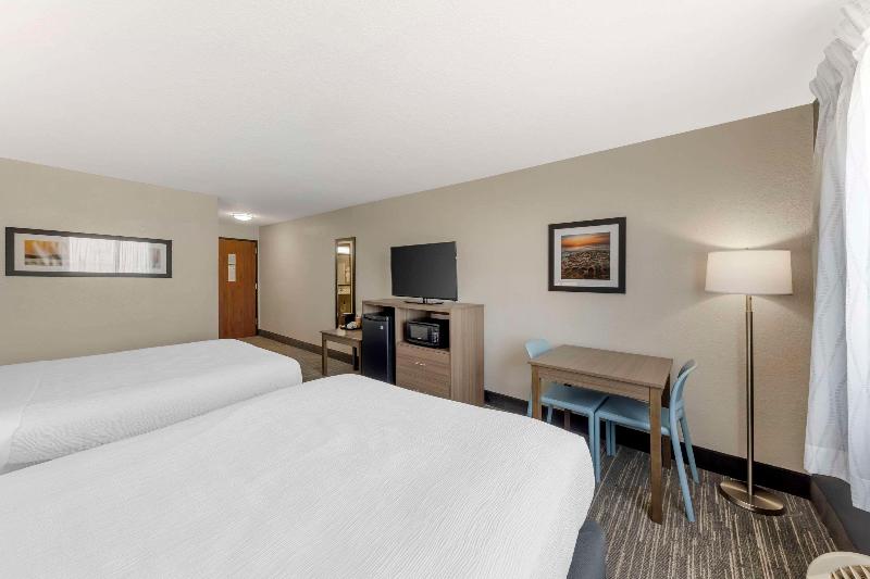Quality Inn image
