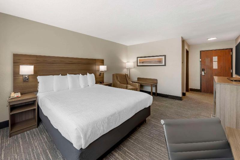 Quality Inn image