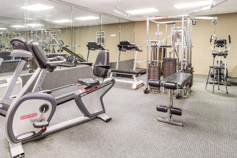 Rodeway Inn & Suites