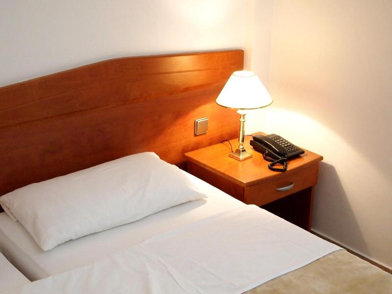 Adria image