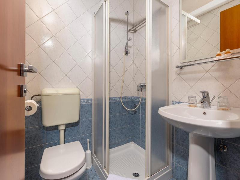 Adria image