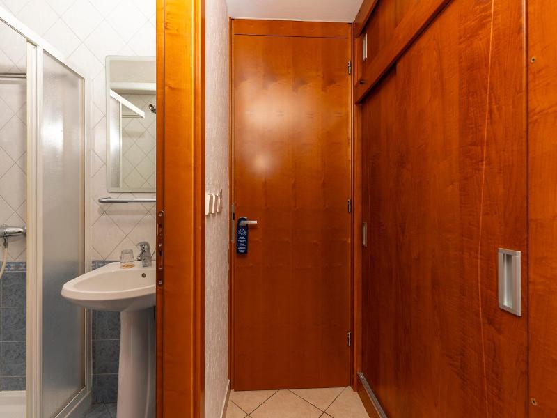 Adria image
