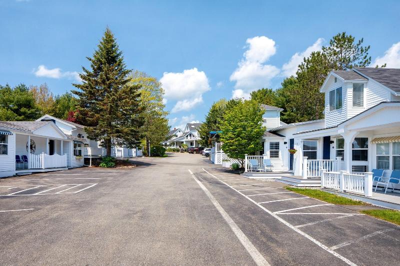 Glen Cove Inn & Suites Rockport image