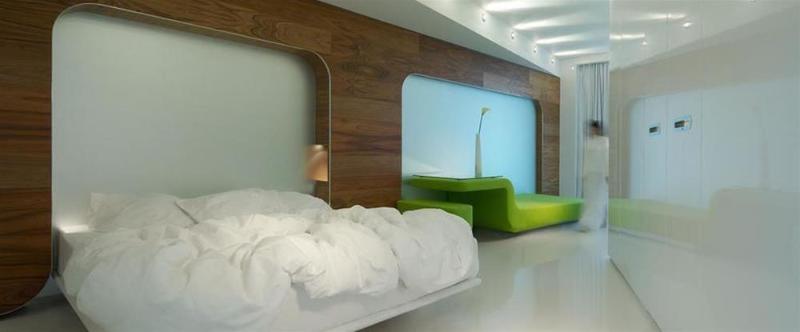 I- Suite