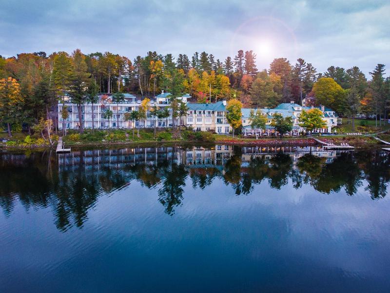 Ripplecove Lakefront Hotel