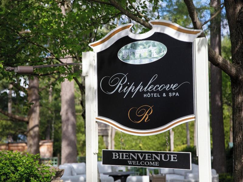 Ripplecove Lakefront Hotel