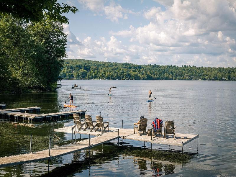 Ripplecove Lakefront Hotel