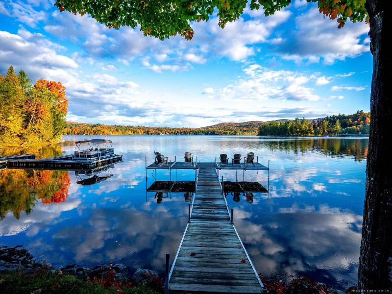 Ripplecove Lakefront Hotel