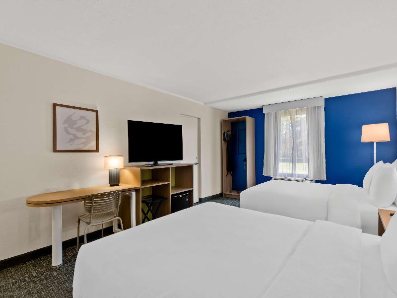 Spark by Hilton Daleville Roanoke North image