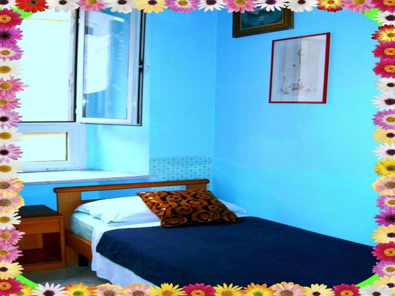 B&B Cappellini image