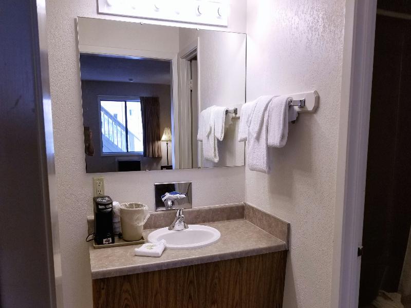 Keystone Boardwalk Inn & Suites image