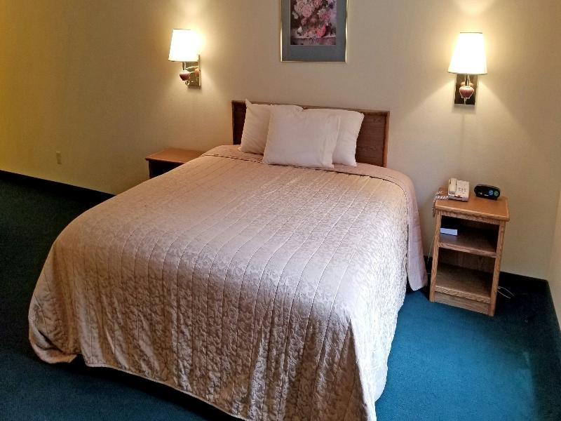 Keystone Boardwalk Inn & Suites image