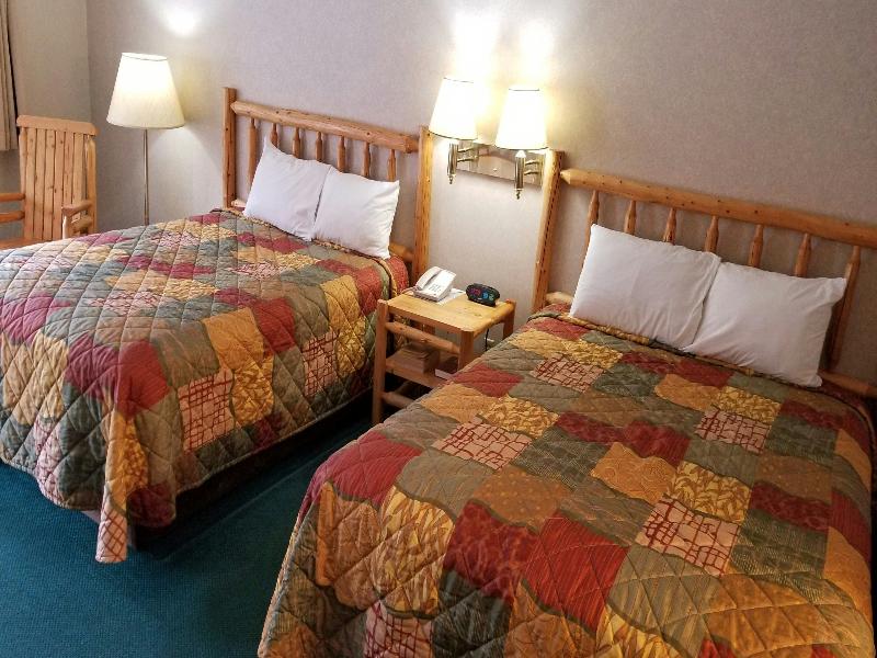 Keystone Boardwalk Inn & Suites image