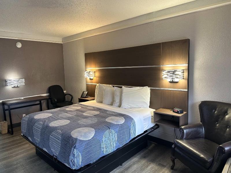 La Quinta Inn By Wyndham Ih-10 West San Antonio Tx image