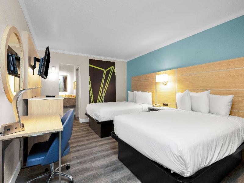 SureStay by BW San Francisco Marina District image