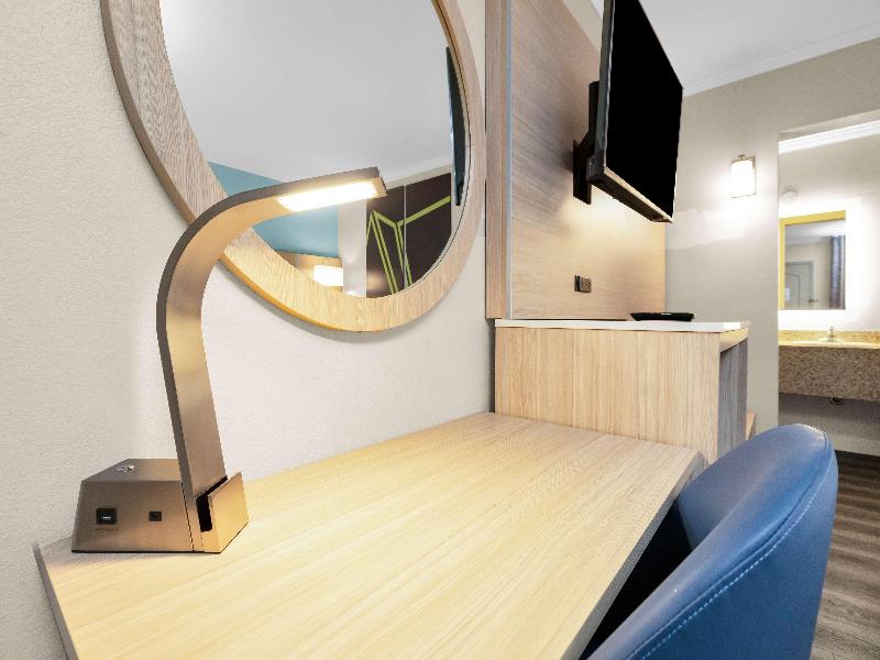 SureStay by BW San Francisco Marina District image