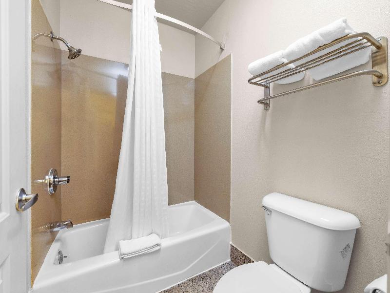SureStay by BW San Francisco Marina District image