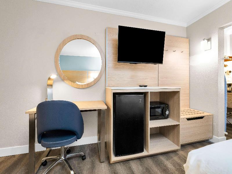 SureStay by BW San Francisco Marina District image