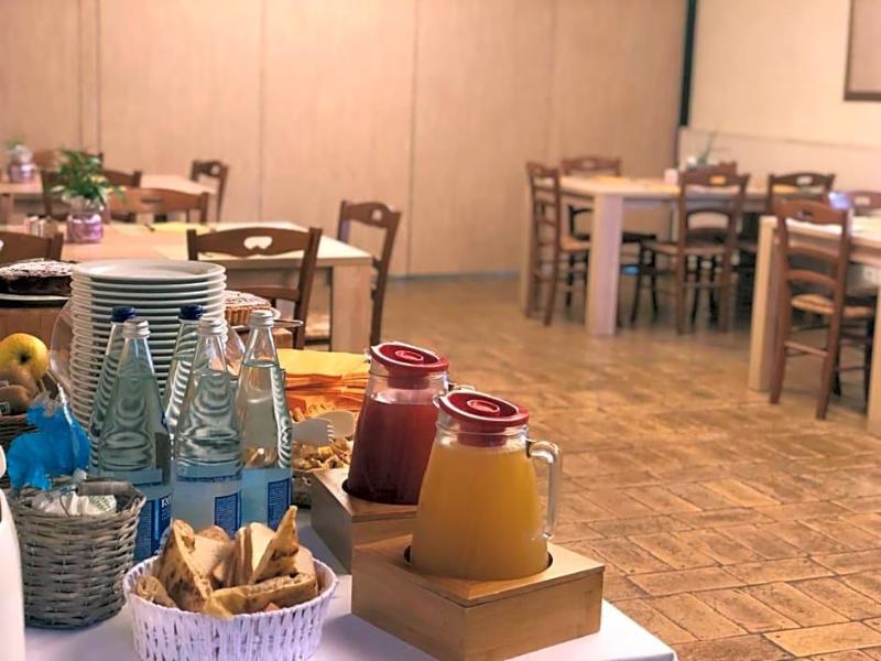 Hotel La Foresteria image