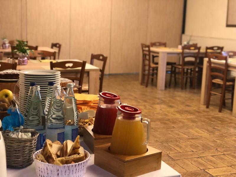 Hotel La Foresteria image