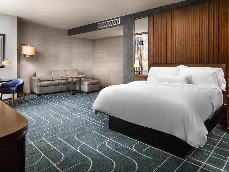 The Westin St. Louis image