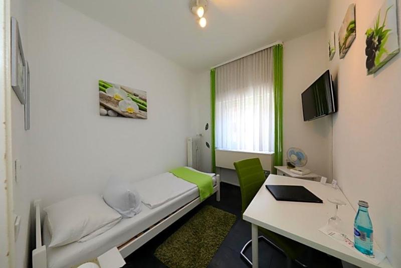 Rosenhotel image
