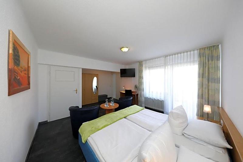 Rosenhotel image