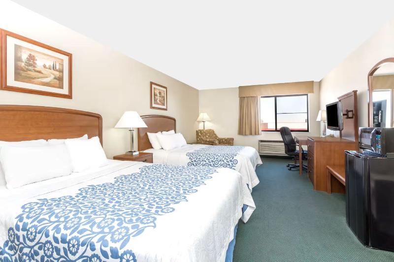 Days Inn by Wyndham Sidney NE image