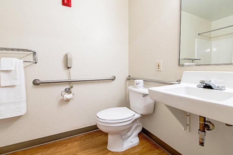 Crossland Economy Studios - Tacoma - Puyallup image