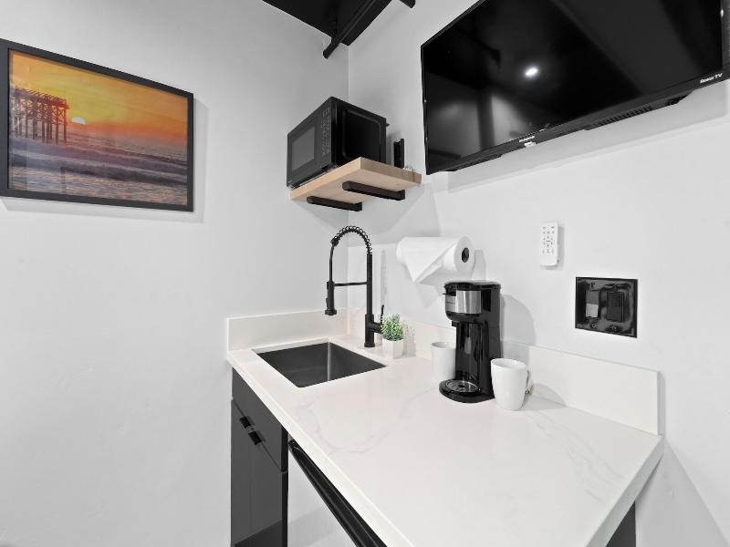The Neon Elm Hotel image