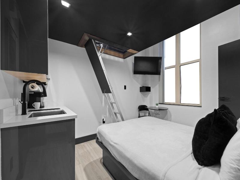 The Neon Elm Hotel image